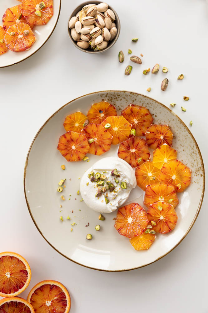 Blutorangensalat mit Burrata